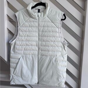 Lululemon ‘Down for it all’ Men’s Lightweight Quilted Puffer Vest - Large, Bone